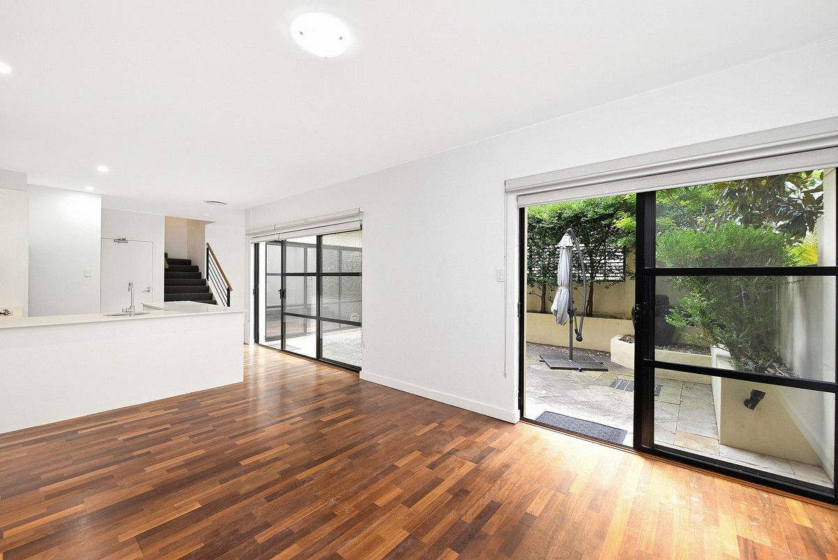 3 bedrooms Townhouse in 3/28 Rangers Road CREMORNE NSW, 2090