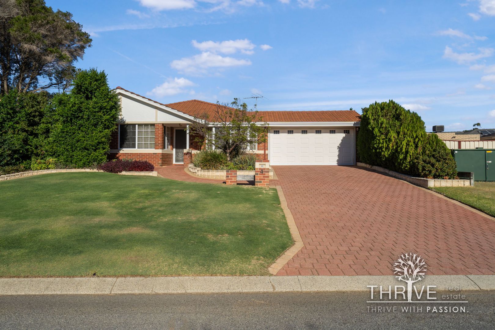 4 Catalpa Crescent, South Lake WA 6164, Image 1