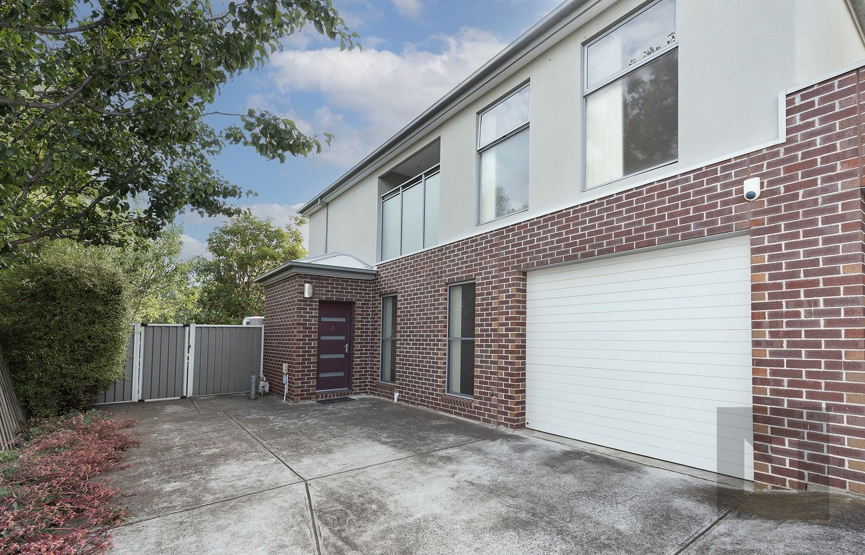 3 bedrooms Townhouse in 2/7 Somerville Road YARRAVILLE VIC, 3013