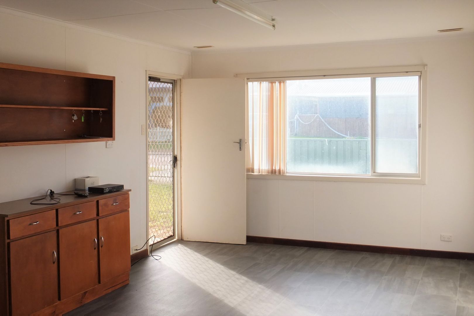 18 Flinders Street, Hopetoun WA 6348 House For Rent 380 Domain