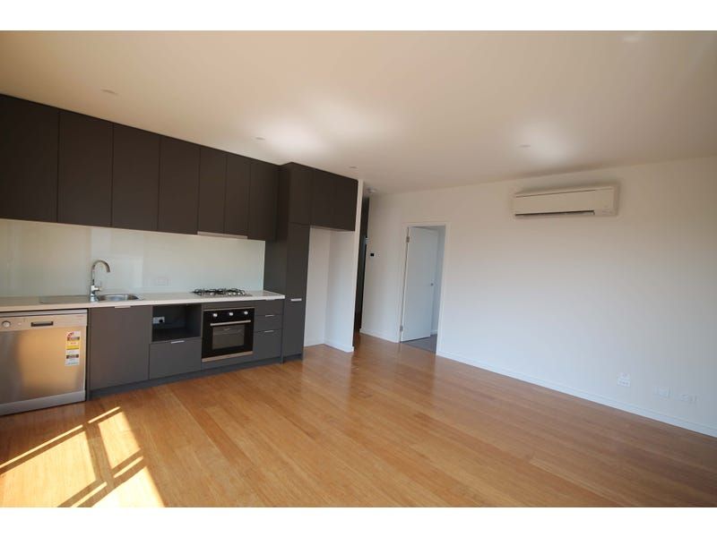 2 bedrooms Apartment / Unit / Flat in 302/1215 Centre Rd OAKLEIGH SOUTH VIC, 3167