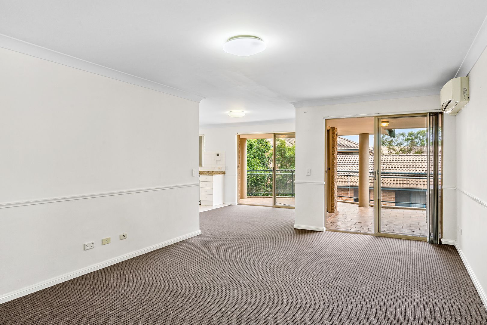 11/3-5 Oakes Street, Westmead NSW 2145, Image 2