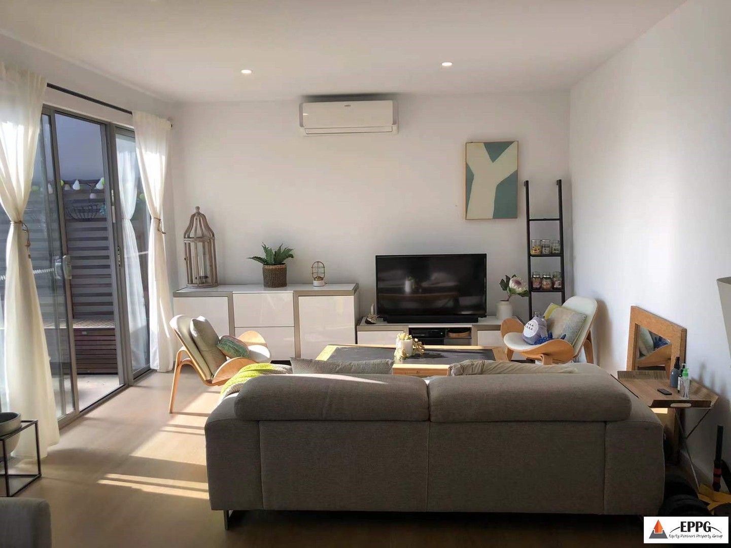 2 bedrooms Townhouse in 2/9 Francesco BENTLEIGH EAST VIC, 3165