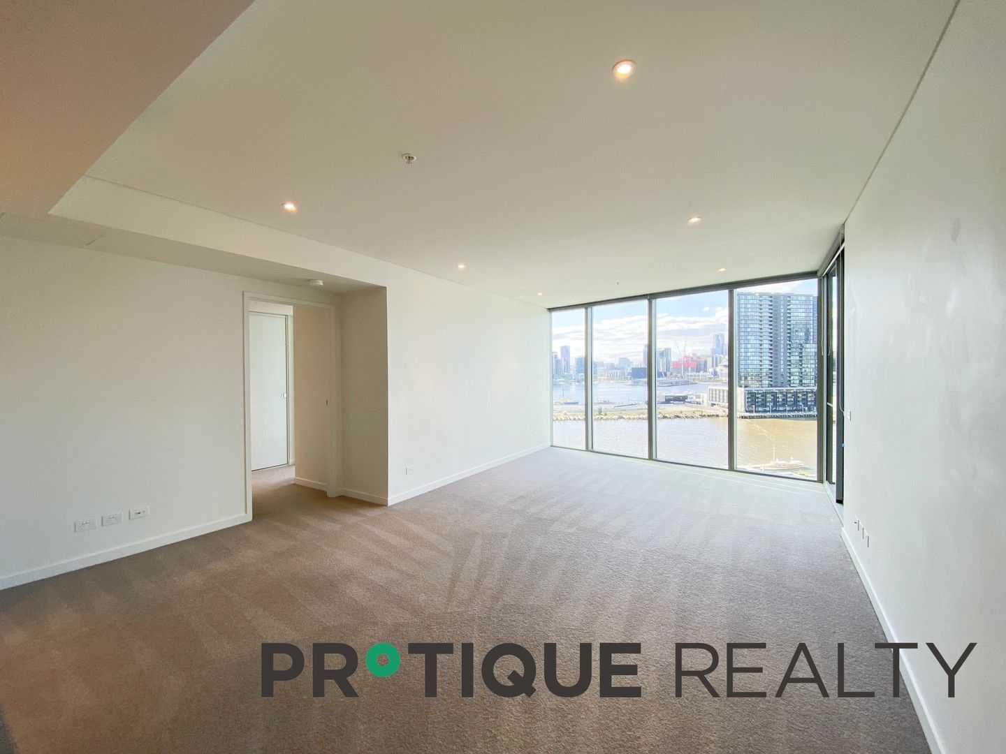 1004/81 South Wharf Drive, Docklands VIC 3008, Image 0