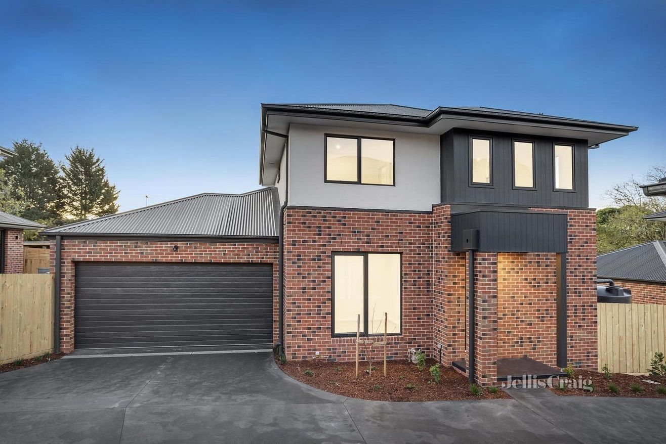 4 bedrooms Townhouse in 8/61-63 Beaufort Road CROYDON VIC, 3136