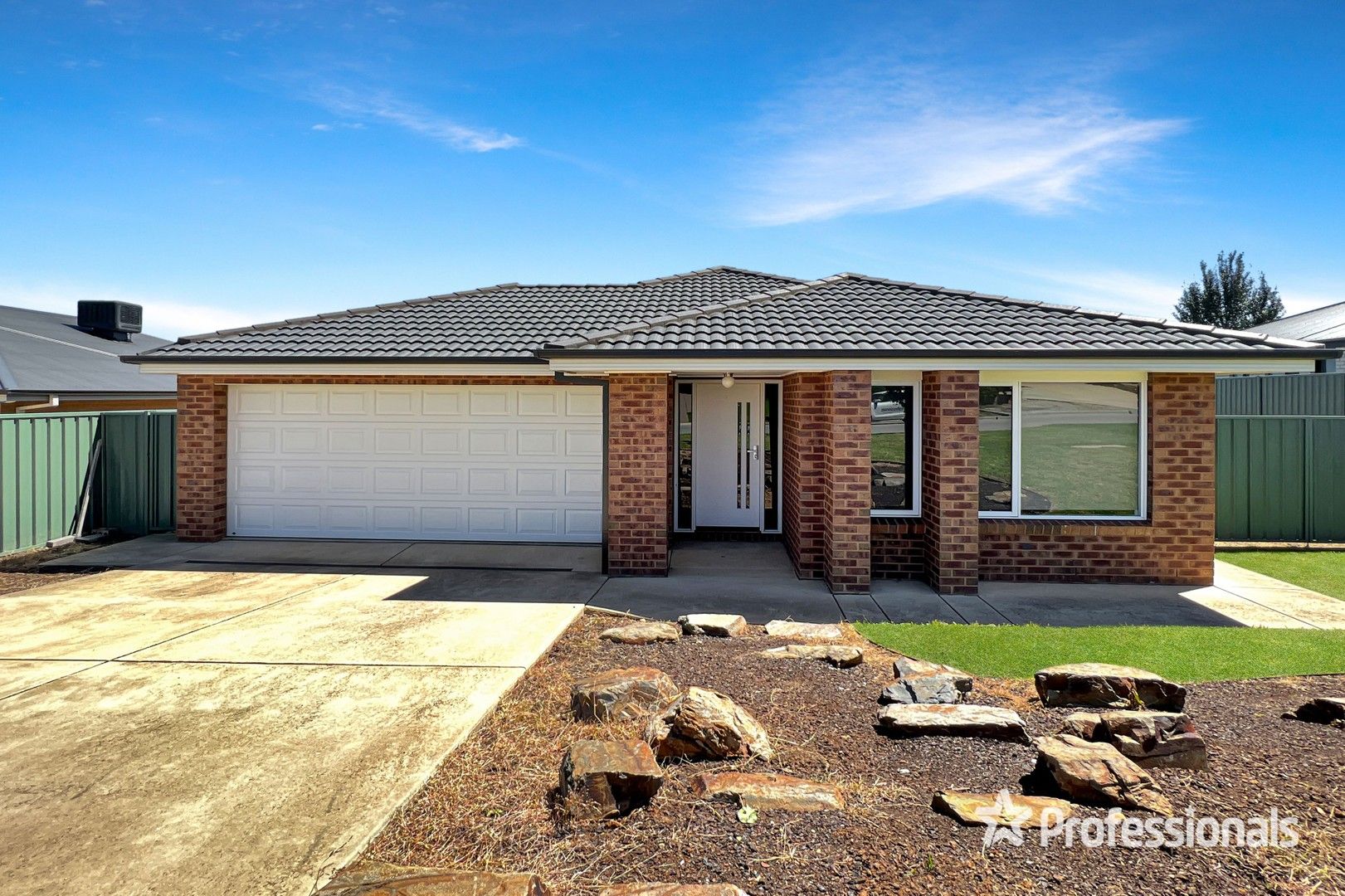 12 Paperbark Drive, Forest Hill NSW 2651 House For Rent Domain