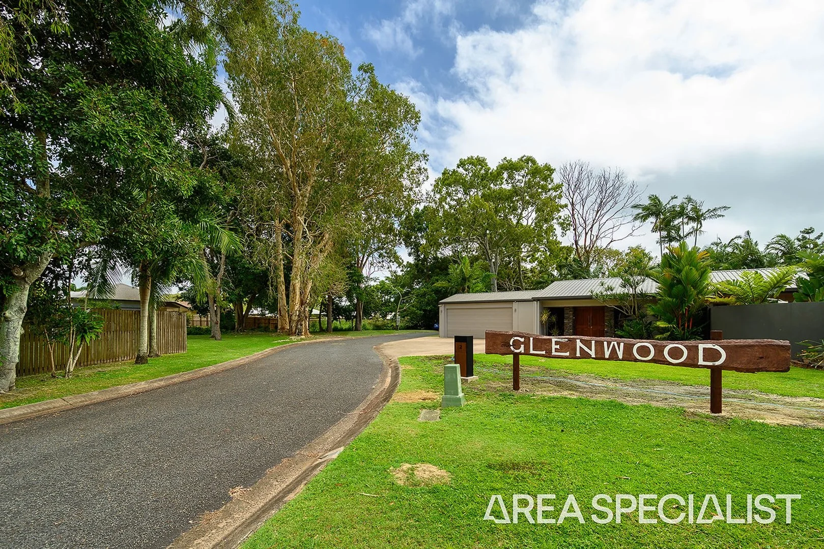4 Glenwood Park, Andergrove QLD 4740