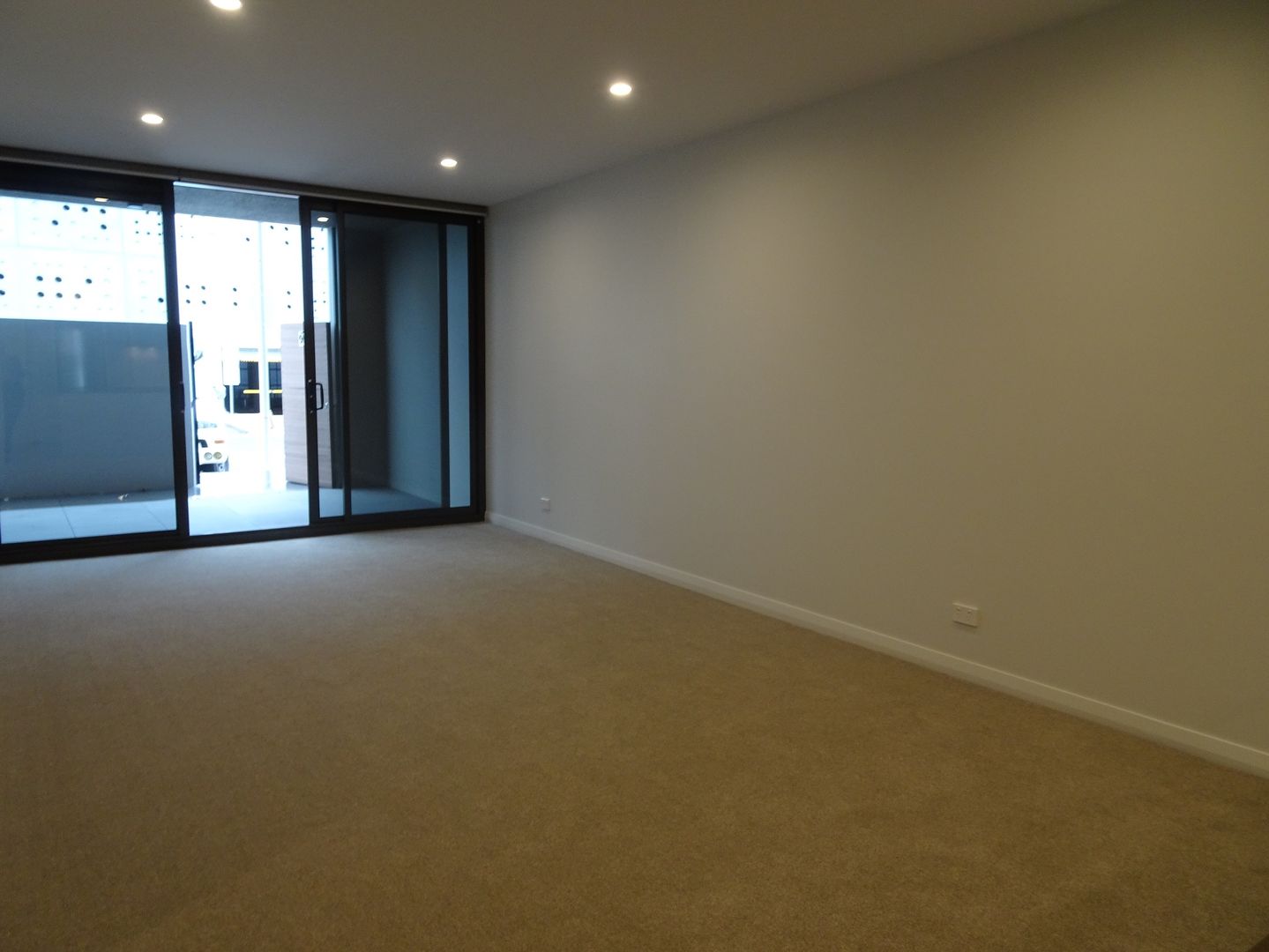 95/46 Macquarie Street, Barton ACT 2600, Image 2