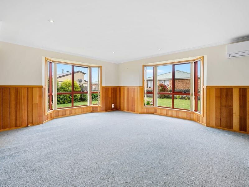 27 Upper Havelock Street, Smithton TAS 7330, Image 2