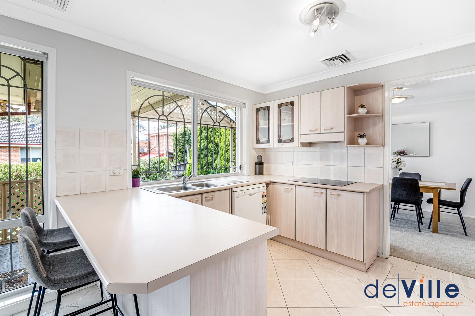 9 Garrett Way, Glenwood NSW 2768, Image 1