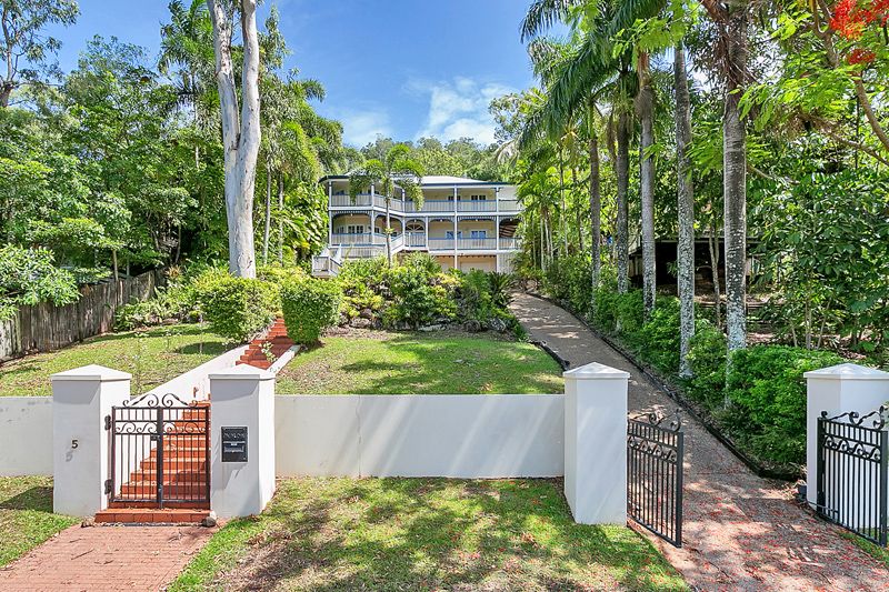 5 Moresby Street, Trinity Beach QLD 4879, Image 2