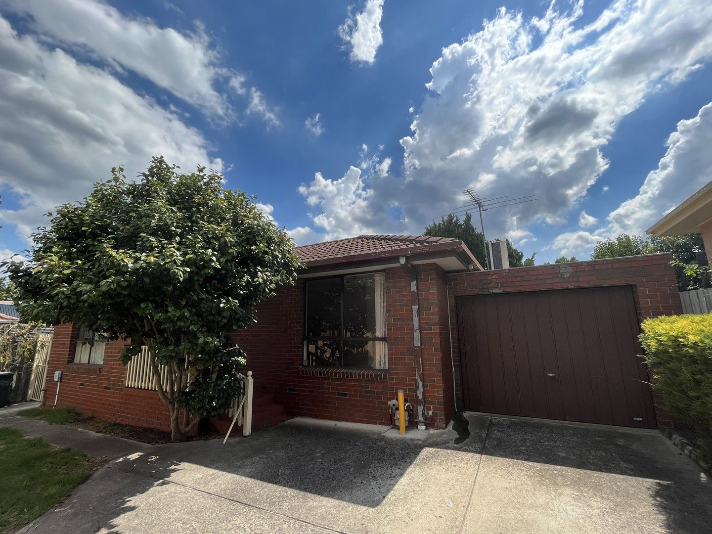 3 bedrooms House in 2/28 Queens Parade GLEN IRIS VIC, 3146