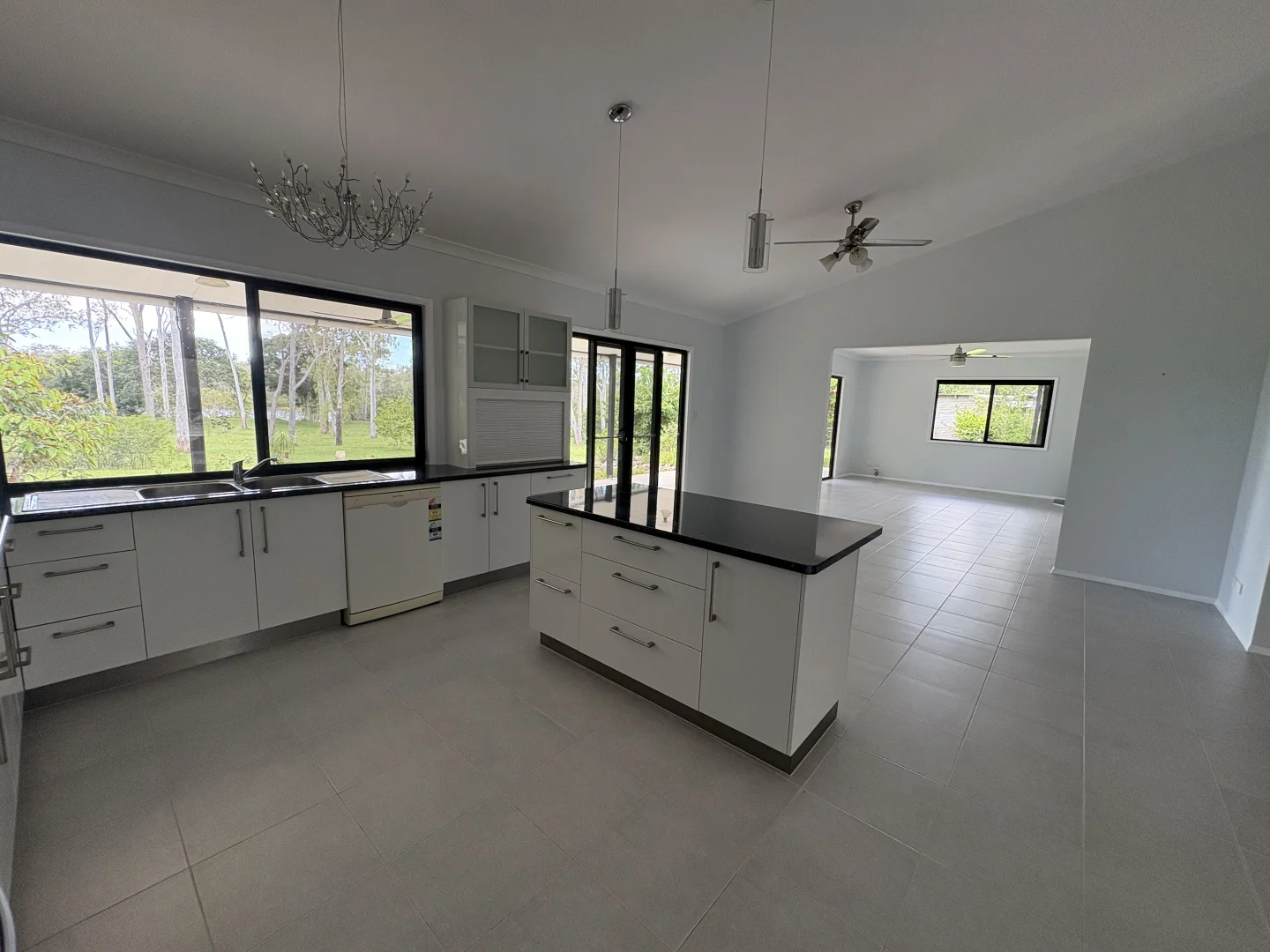 Additional image 11 of 210 Pacific Haven Circuit, Pacific Haven QLD 4659