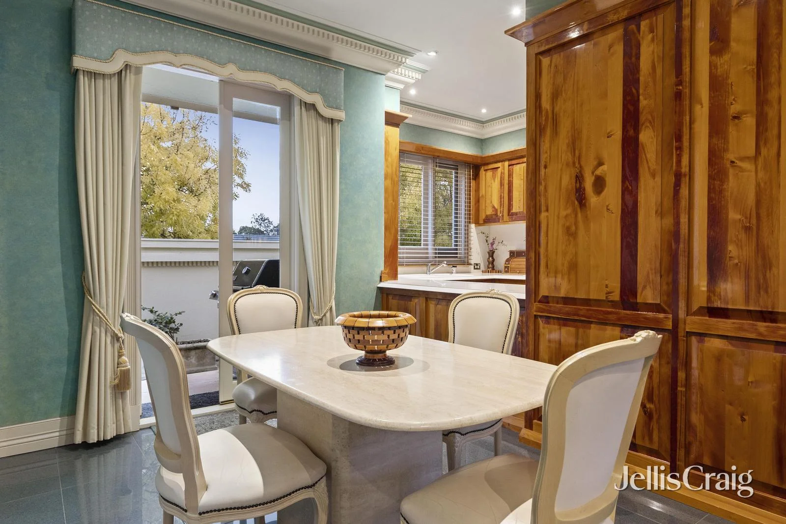 Additional image 10 of 2 Lyric Court, Warranwood VIC 3134