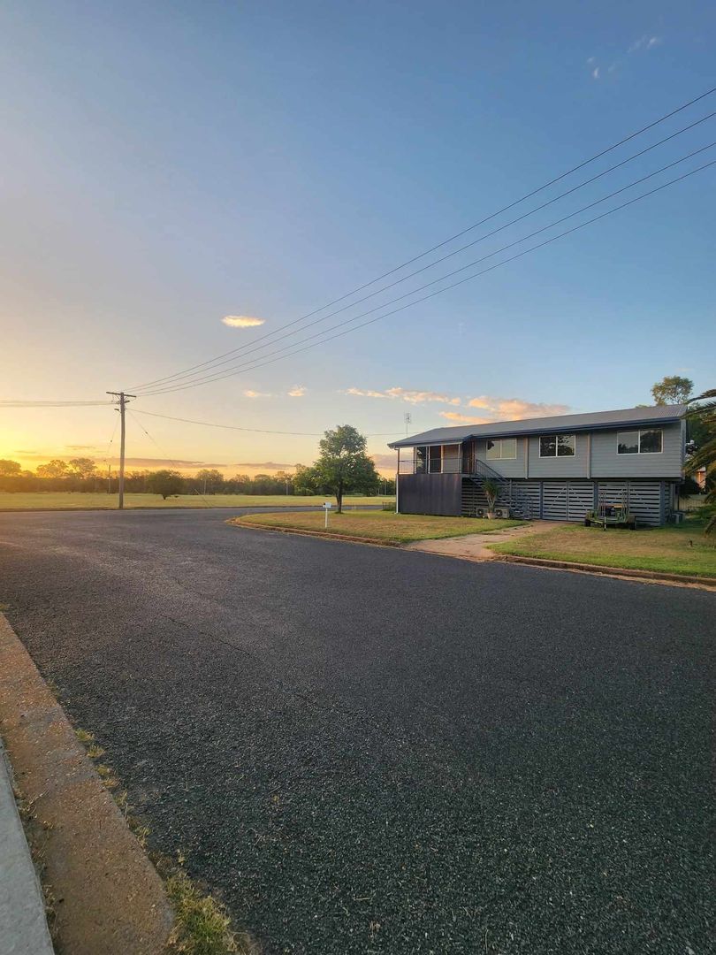 2 Lawless Street, Blackwater QLD 4717, Image 1