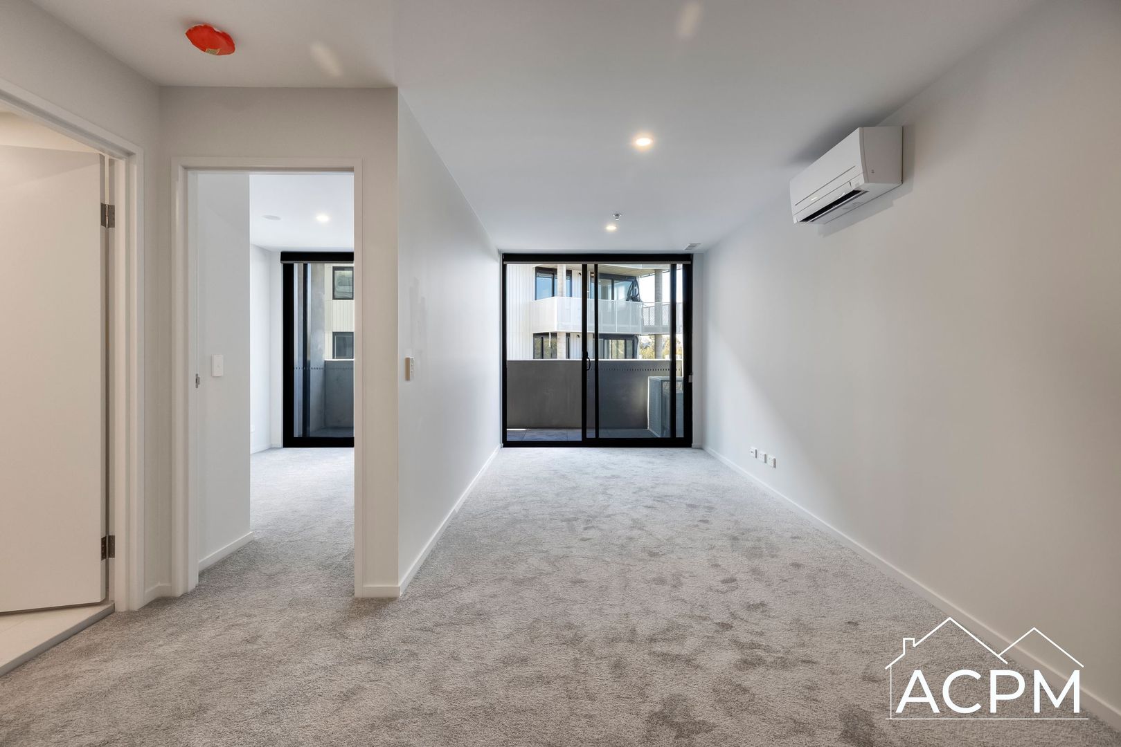 212/335 Anketell Street, Greenway ACT 2900, Image 2