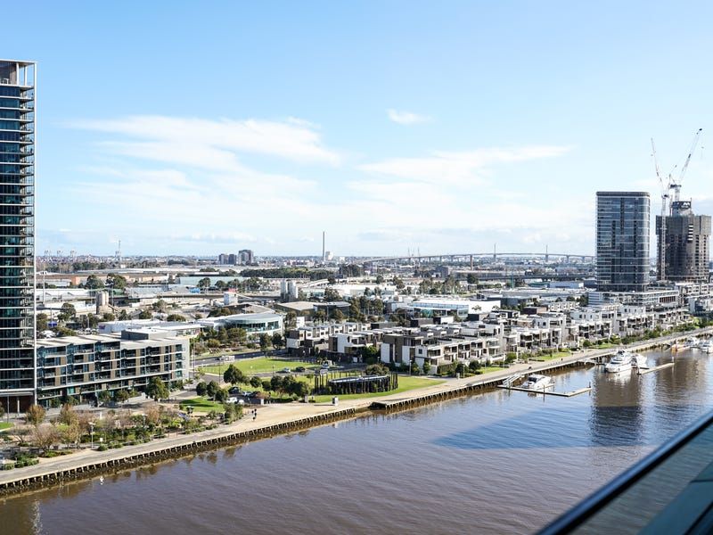 2 bedrooms Apartment / Unit / Flat in 905S/889 Collins Street DOCKLANDS VIC, 3008