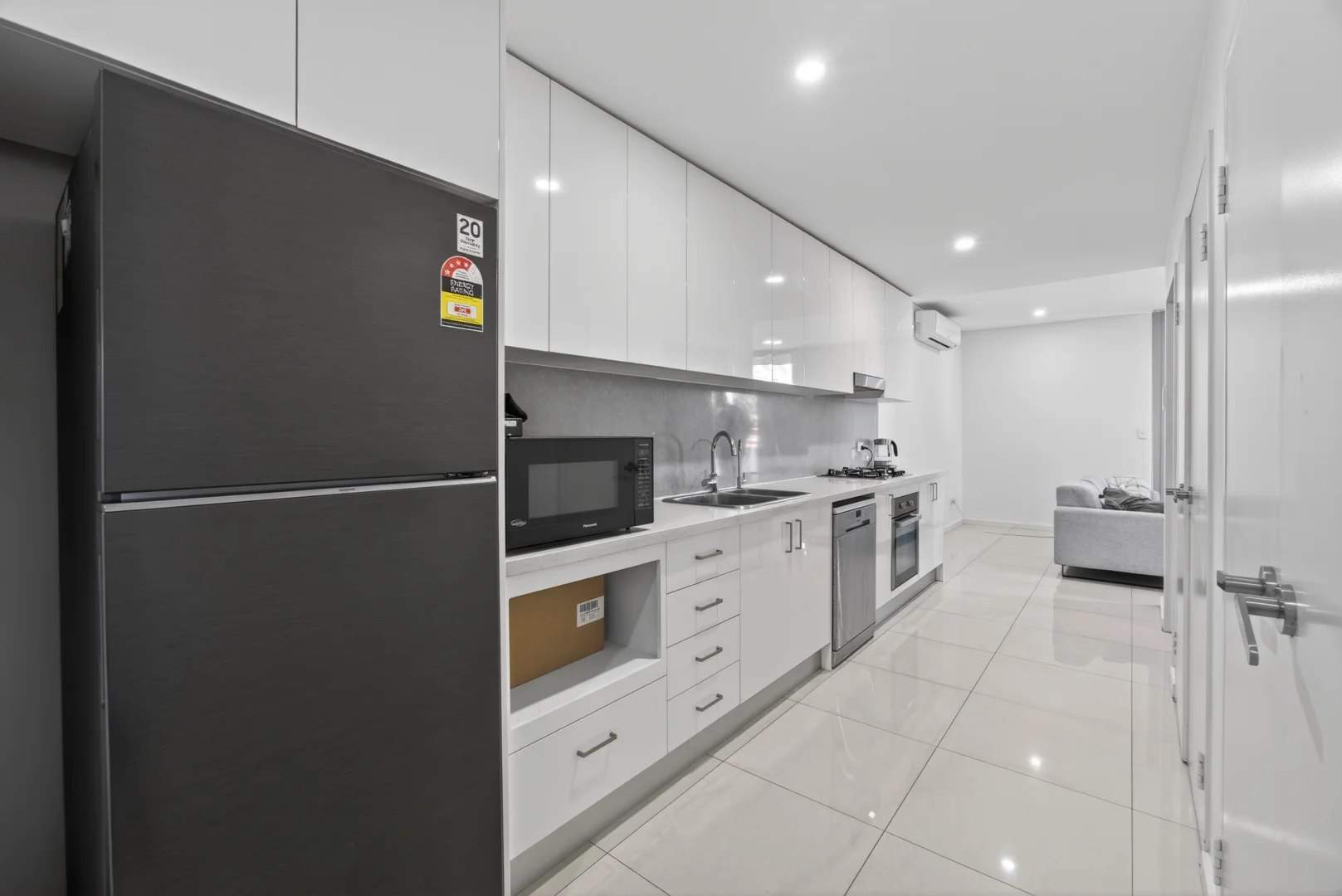 Image 3