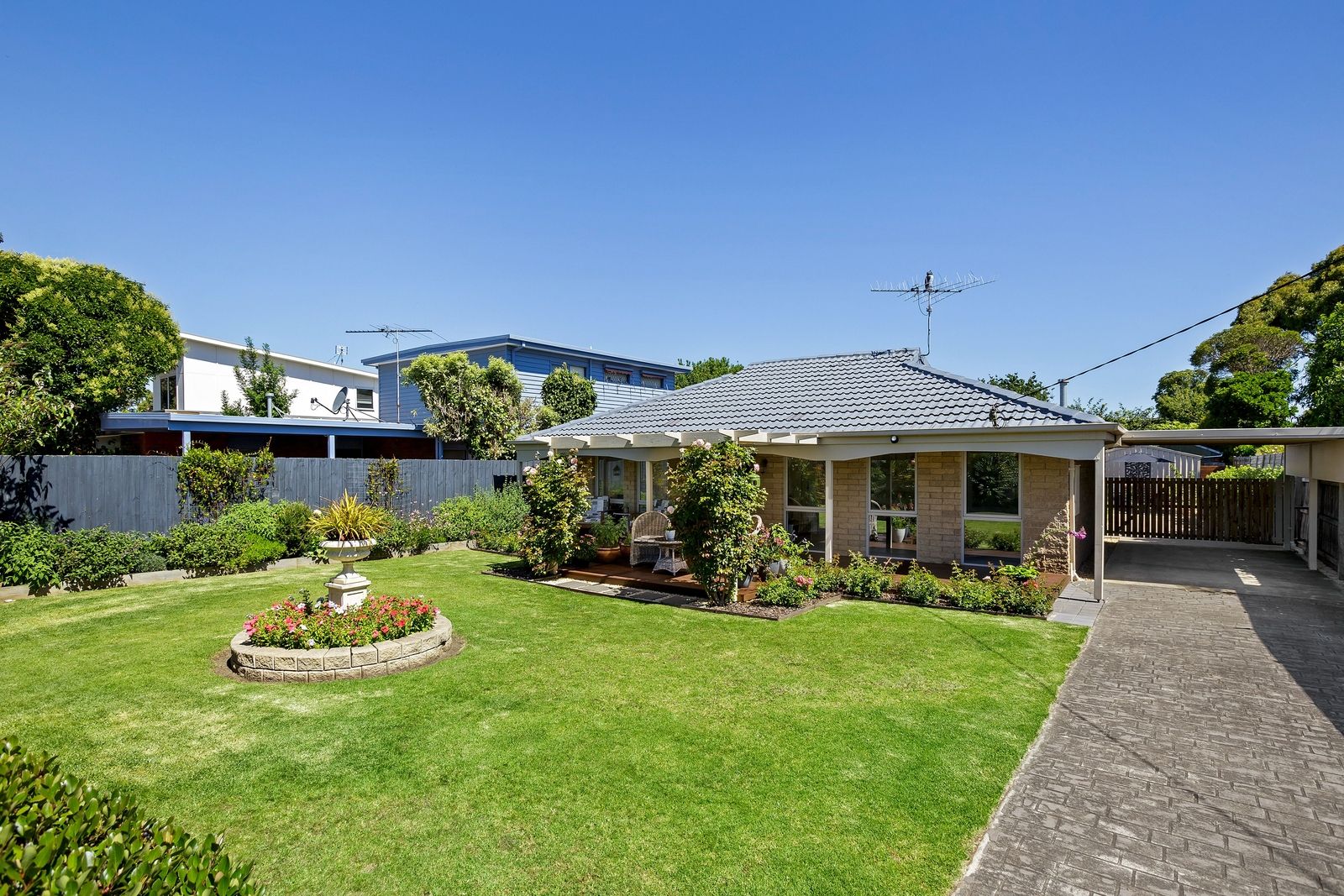 3 bedrooms House in 20 Teatree Close OCEAN GROVE VIC, 3226