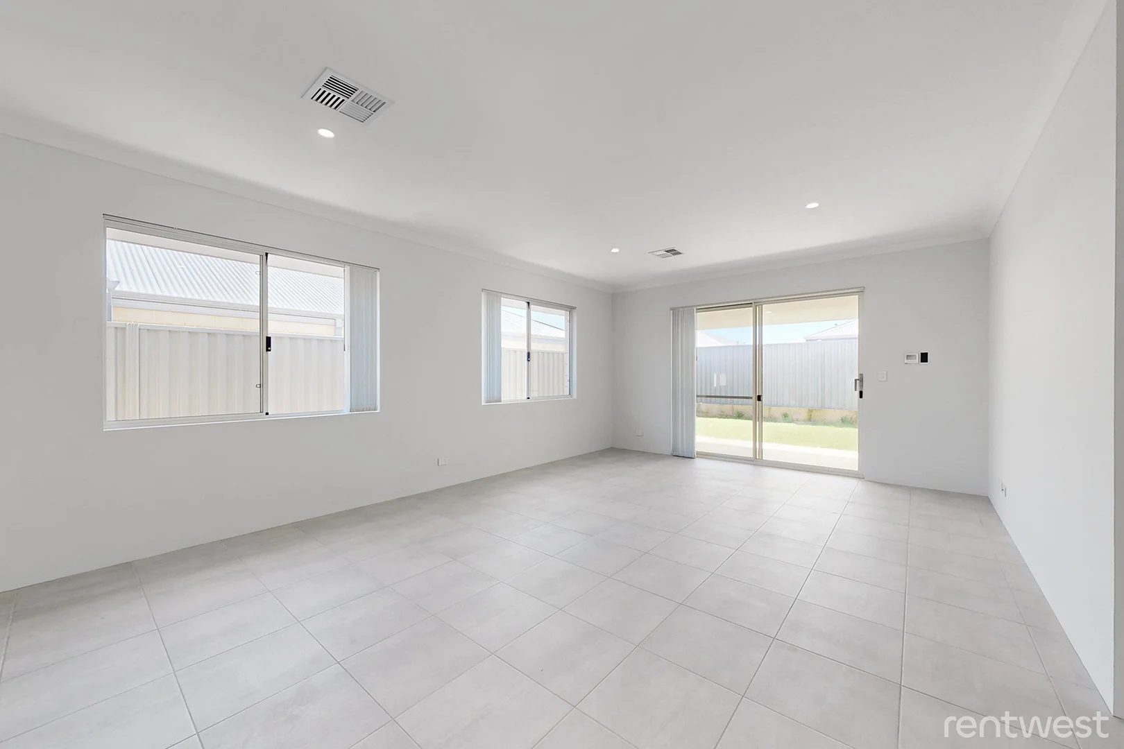 Additional image 2 of 21 Bolsover st, Wellard WA 6170