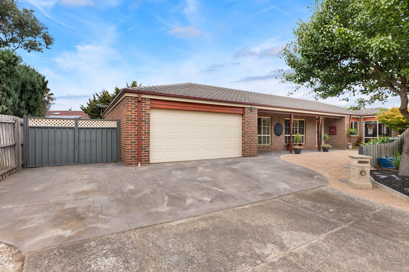 13 Cove Lane, Seaford VIC 3198, Image 0