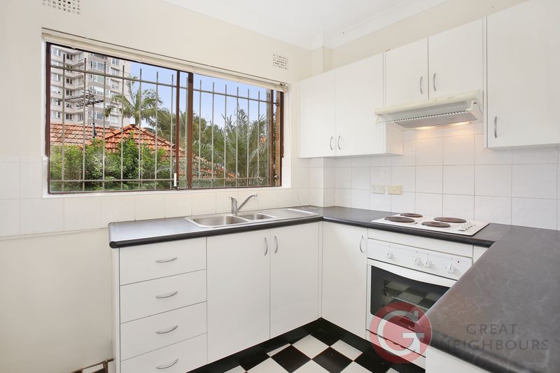 2/218 Ben Boyd Road, Neutral Bay NSW 2089, Image 2