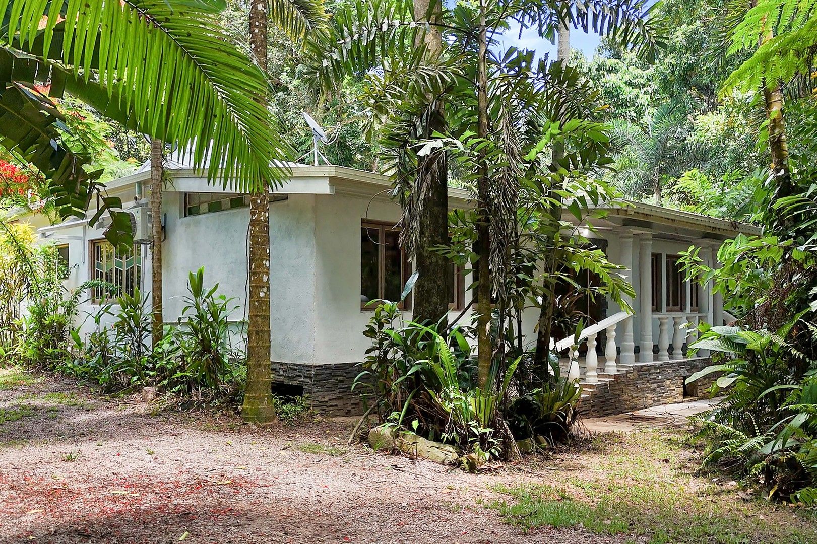 25 Hickory Road, Cow Bay, Daintree QLD 4873, Image 2