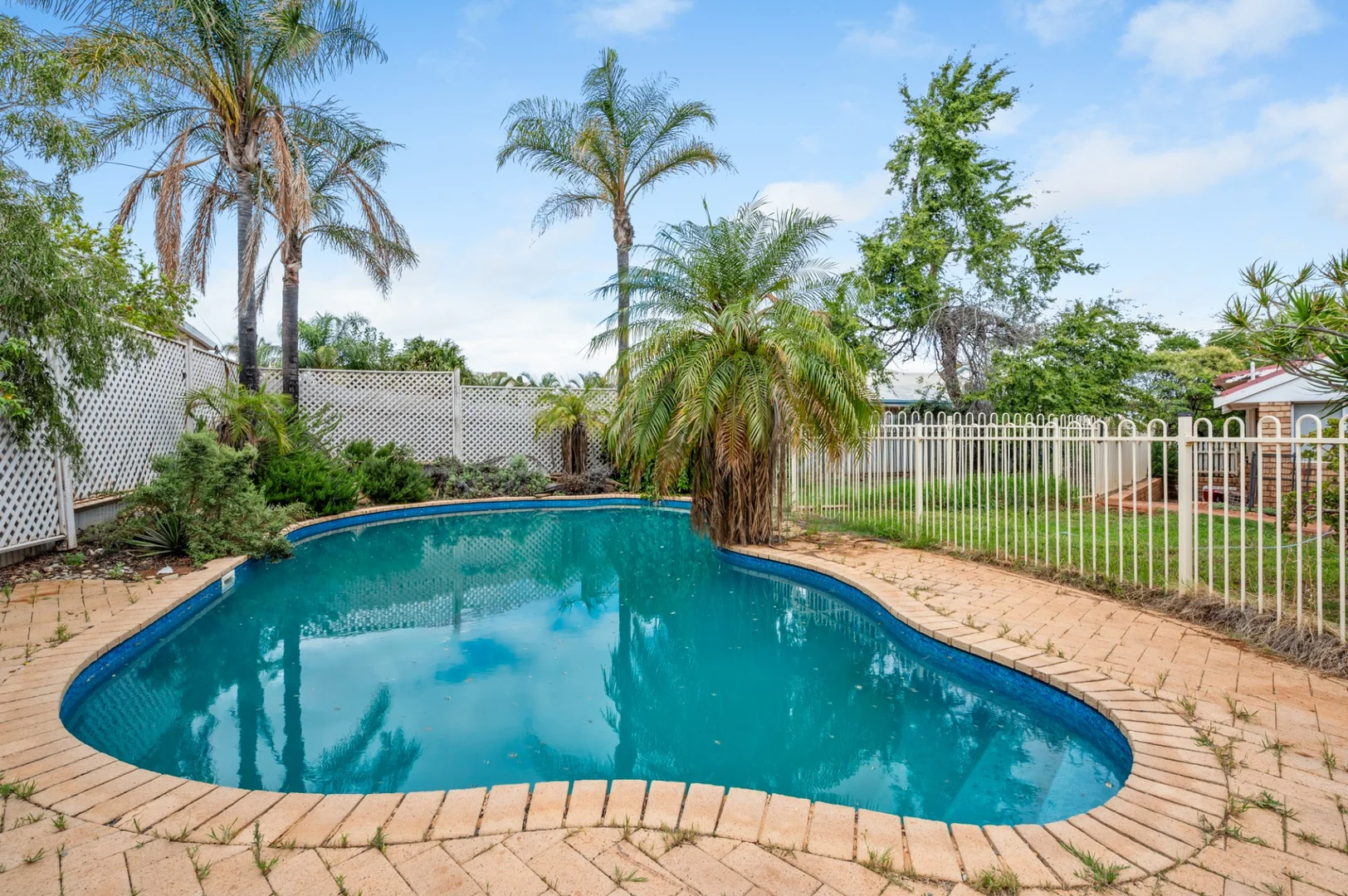 Additional image 14 of 3 Kurnalpi Close, Hannans WA 6430