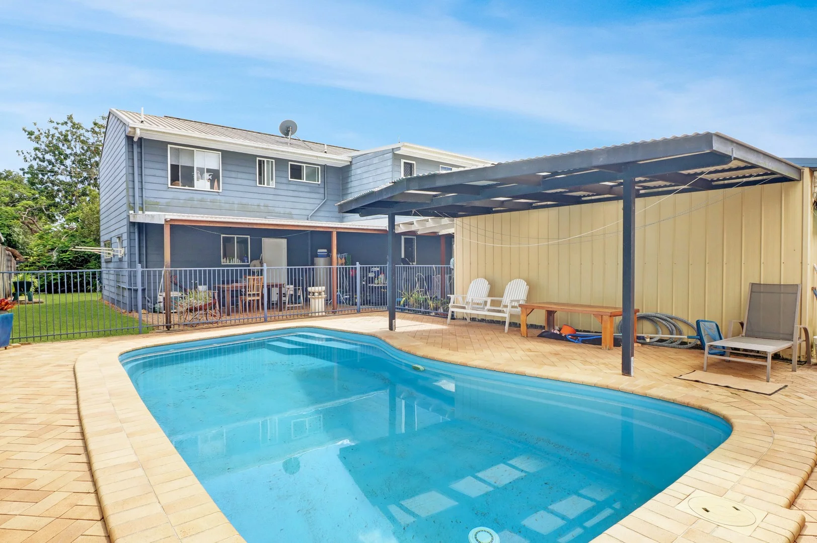 33 Namba Street, Pacific Paradise QLD 4564