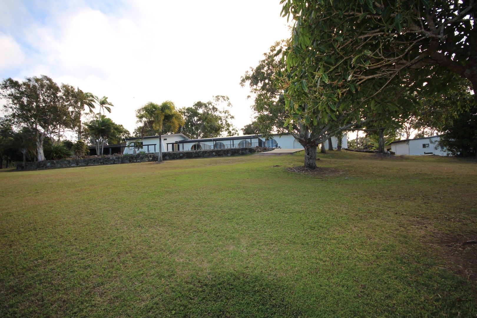 1127 Sarina Beach Road, Sarina Beach QLD 4737, Image 0