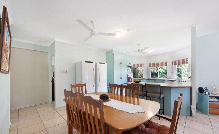 7 Fanning Court, Balgal Beach QLD 4816, Image 2