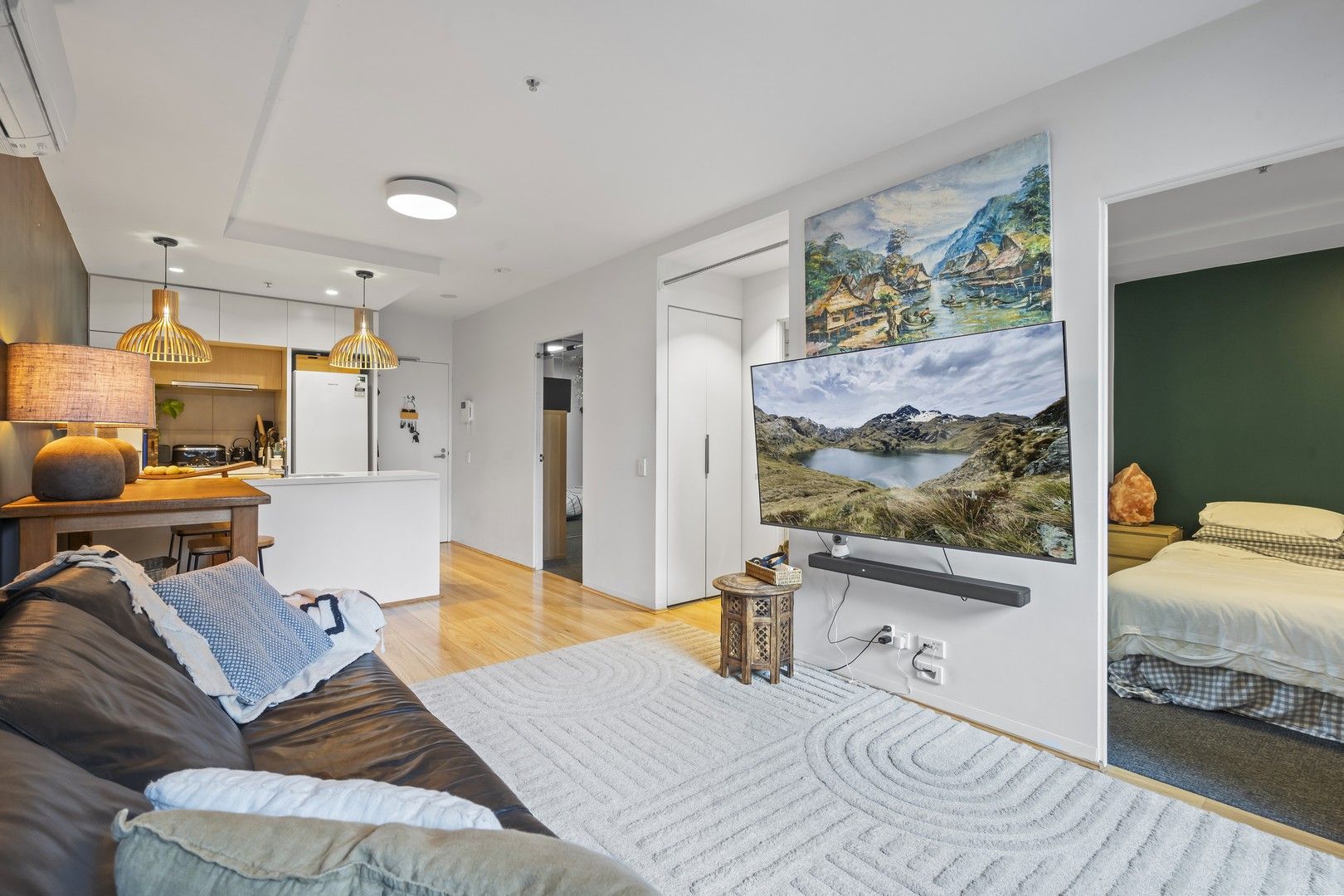 2 bedrooms Apartment / Unit / Flat in ELG16/11 Flockhart Street ABBOTSFORD VIC, 3067