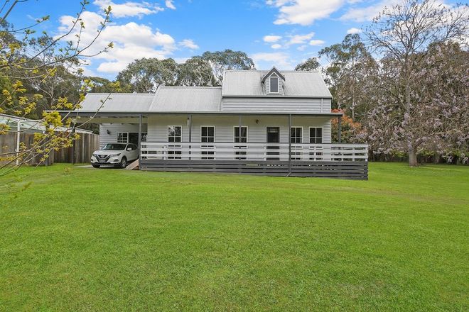 Picture of 9 School Road, KAWARREN VIC 3249