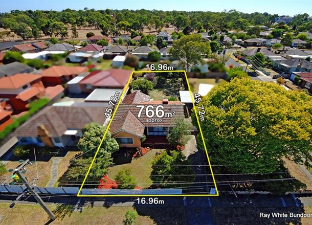 24 Cash Street, Kingsbury VIC 3083