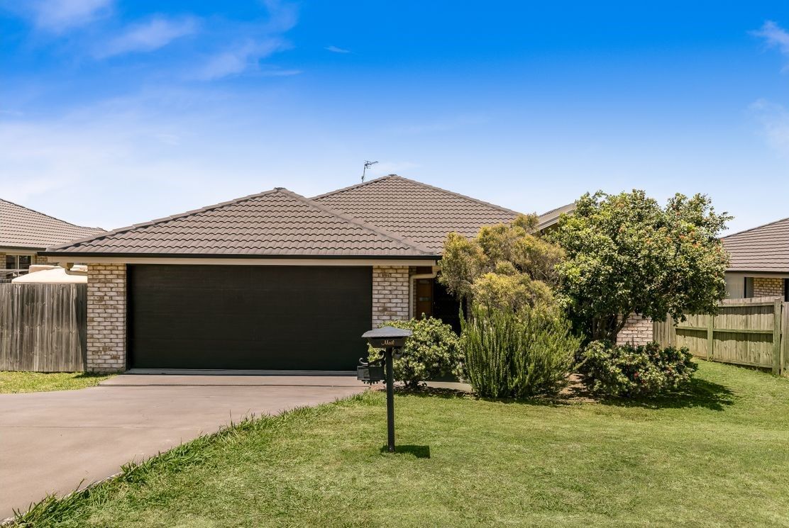 4 bedrooms House in 22 Bellara Dr HARRISTOWN QLD, 4350