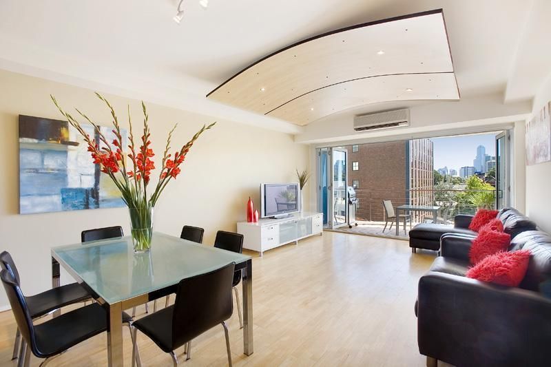 2 bedrooms Apartment / Unit / Flat in 9/184 Albert Rd SOUTH MELBOURNE VIC, 3205