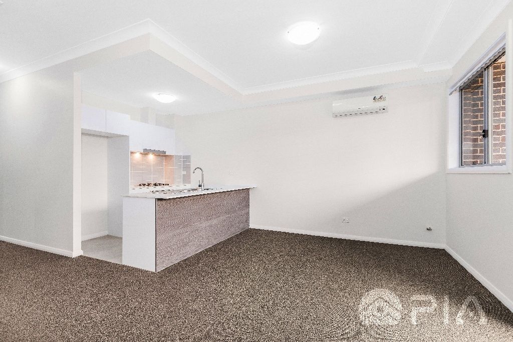 2 bedrooms Apartment / Unit / Flat in 4/49-53 Essington Street WENTWORTHVILLE NSW, 2145