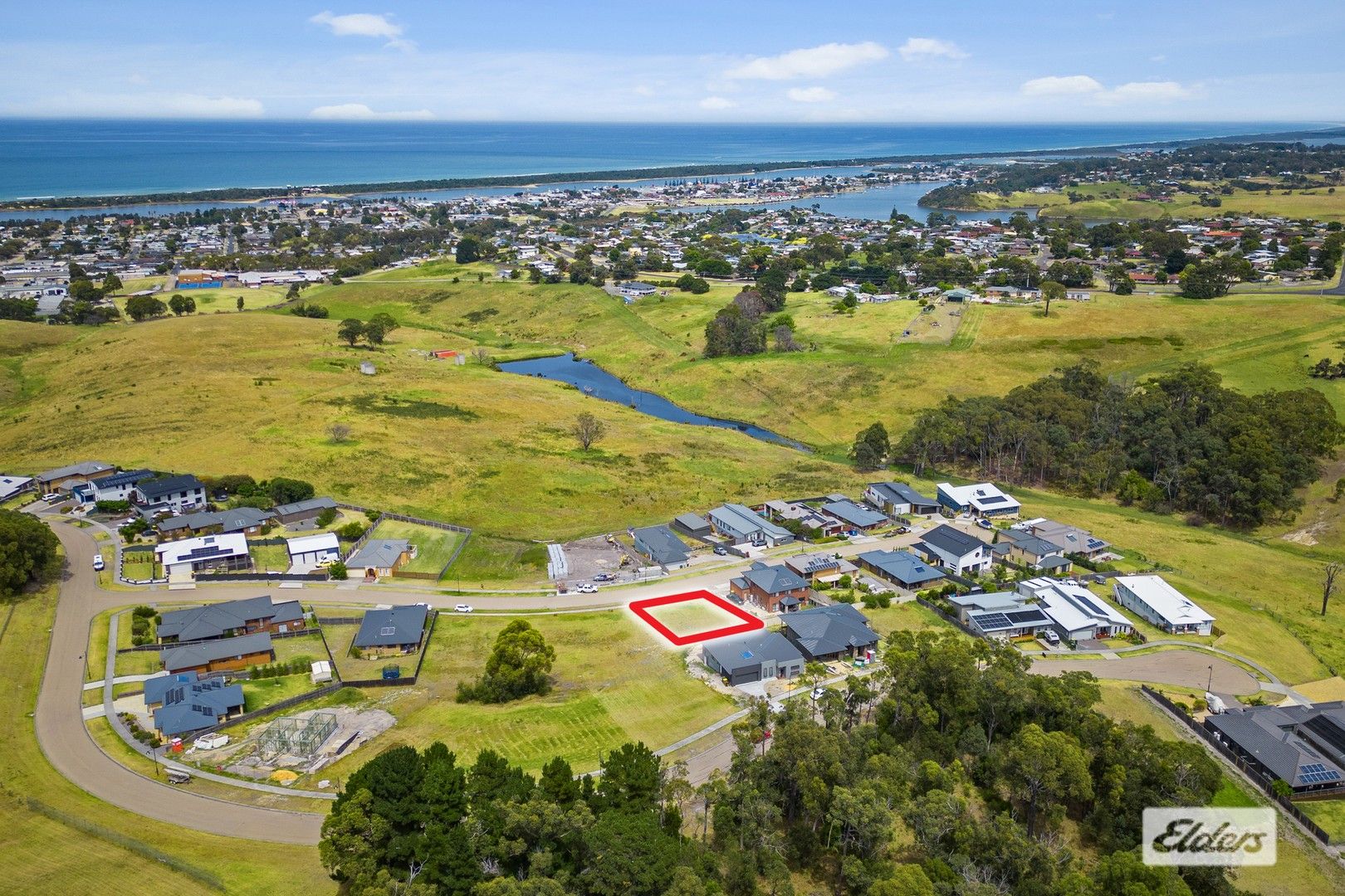 18 Riviera Court Lakes Entrance VIC 3909 Domain