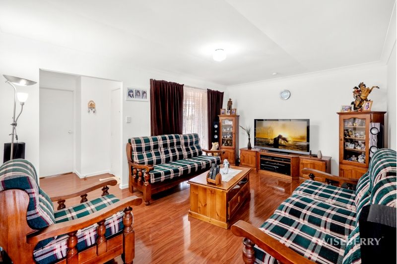 2/9 Roundtree Street, Lake Haven NSW 2263, Image 2