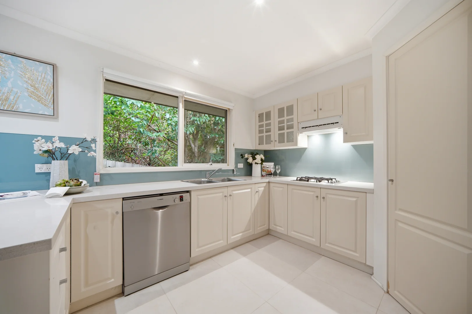 Additional image 8 of 2/34 Outlook Drive, Doncaster VIC 3108