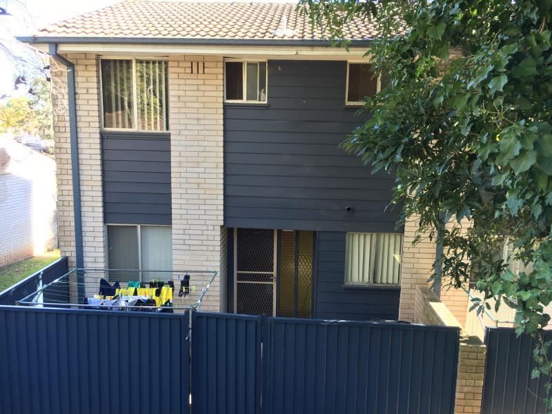 3 bedrooms House in 6/105 BROUGHTON STREET CAMPBELLTOWN NSW, 2560