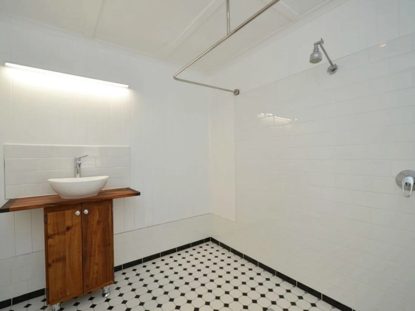 Additional image 6 of 24 Gladstone Street, Pimlico QLD 4812