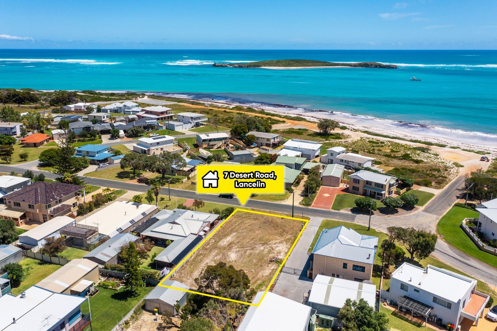 House in 7 Desert Road, LANCELIN WA, 6044