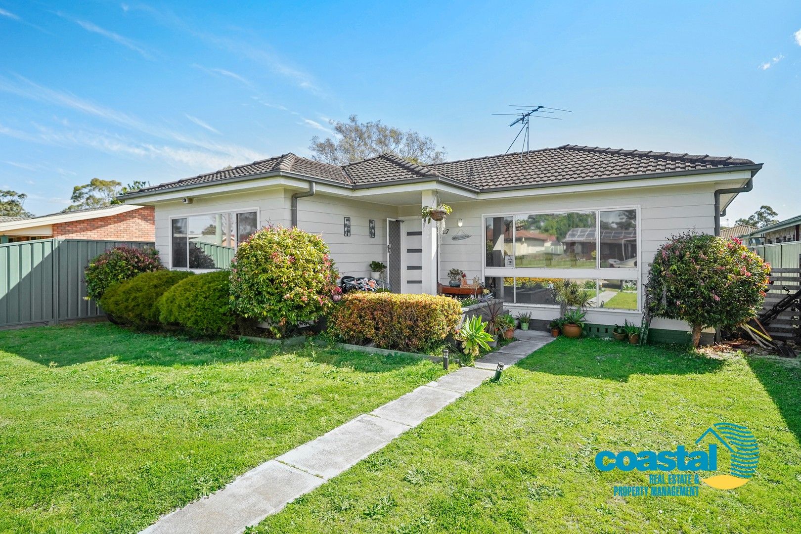 3 bedrooms House in 27 Fairlands Road MALLABULA NSW, 2319