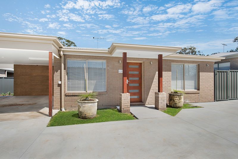 2/28 Young st, Petrie QLD 4502, Image 0