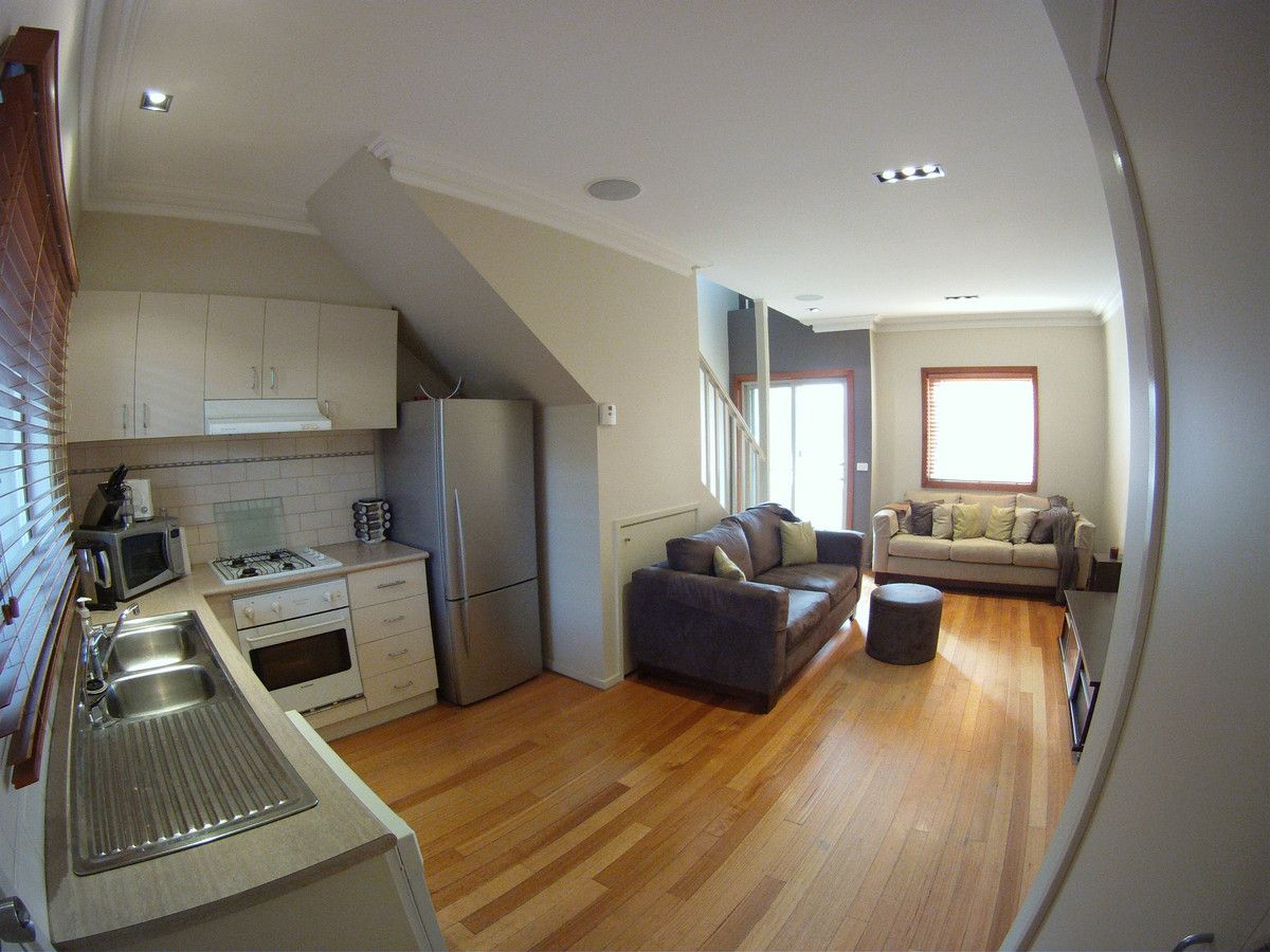 1 bedrooms Townhouse in  KENSINGTON VIC, 3031
