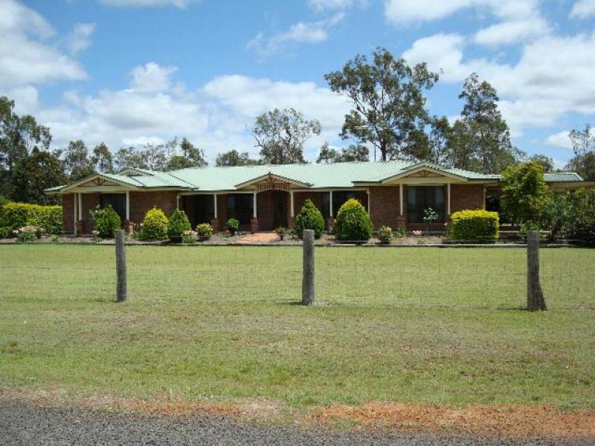 31 Folbigg Court, Lake Clarendon QLD 4343