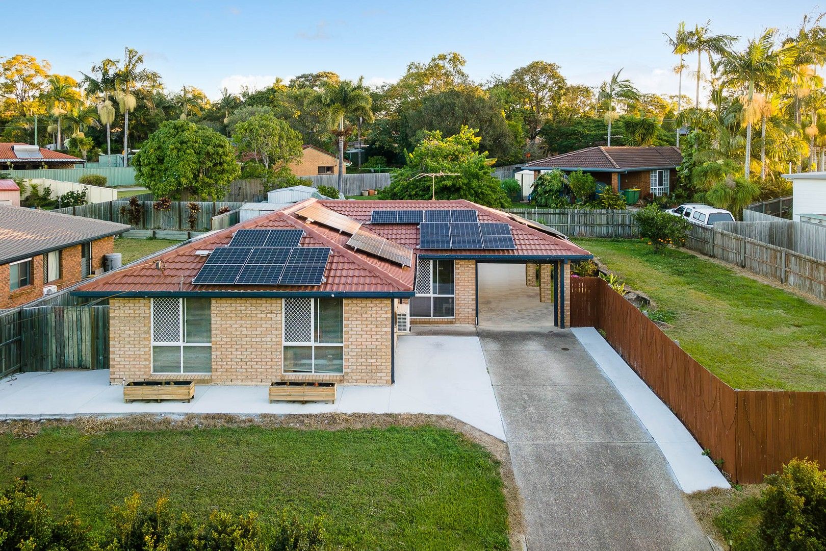 3 bedrooms House in 52 Yancey Street BROWNS PLAINS QLD, 4118