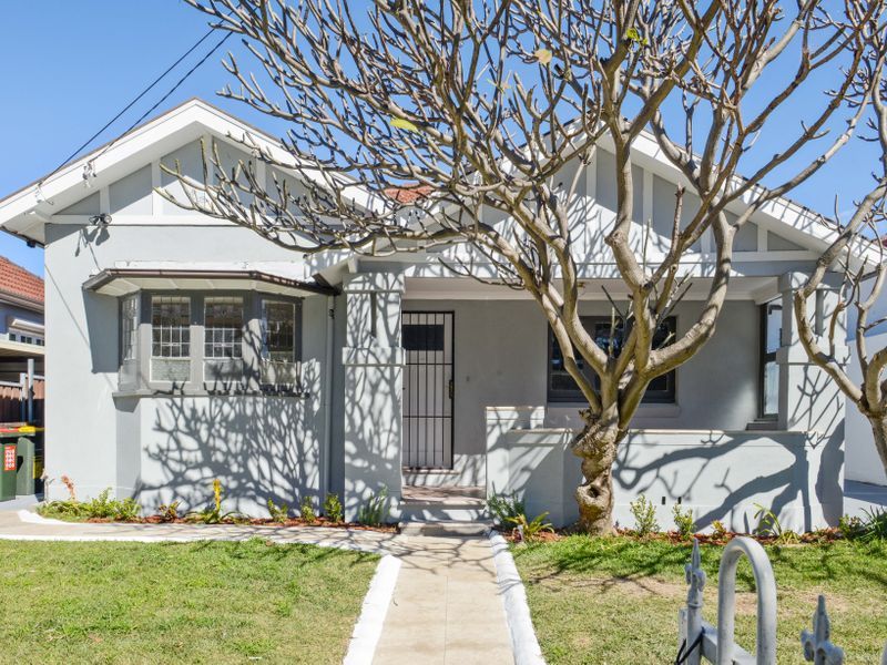 3 bedrooms House in 35 Harcourt Parade ROSEBERY NSW, 2018