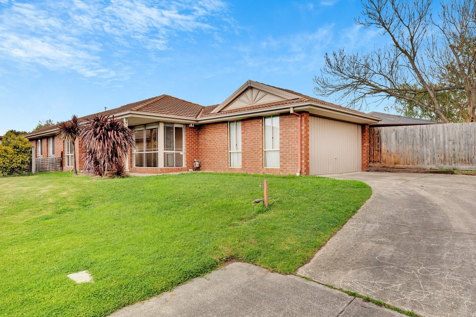 4 bedrooms House in 15 Boomerang Court NARRE WARREN SOUTH VIC, 3805
